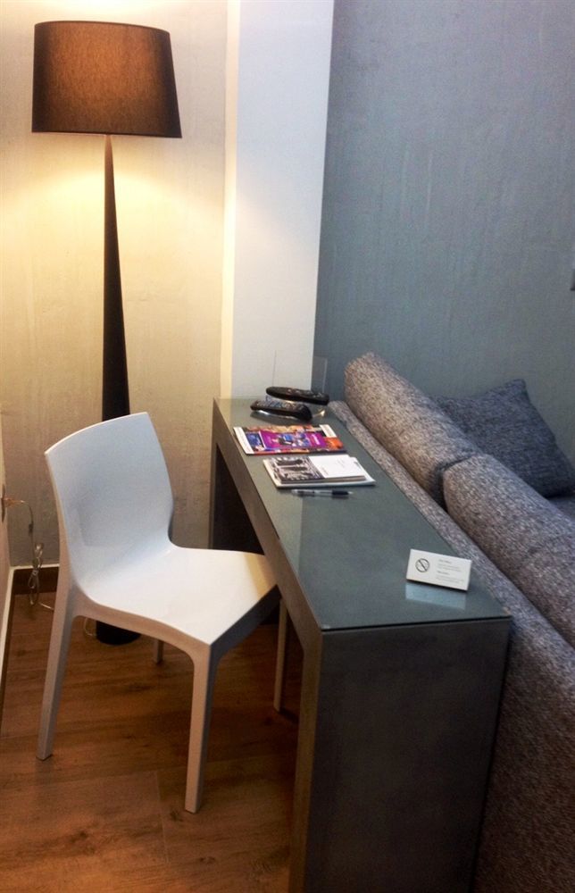 231 Suite Via Roma Cagliari Buitenkant foto